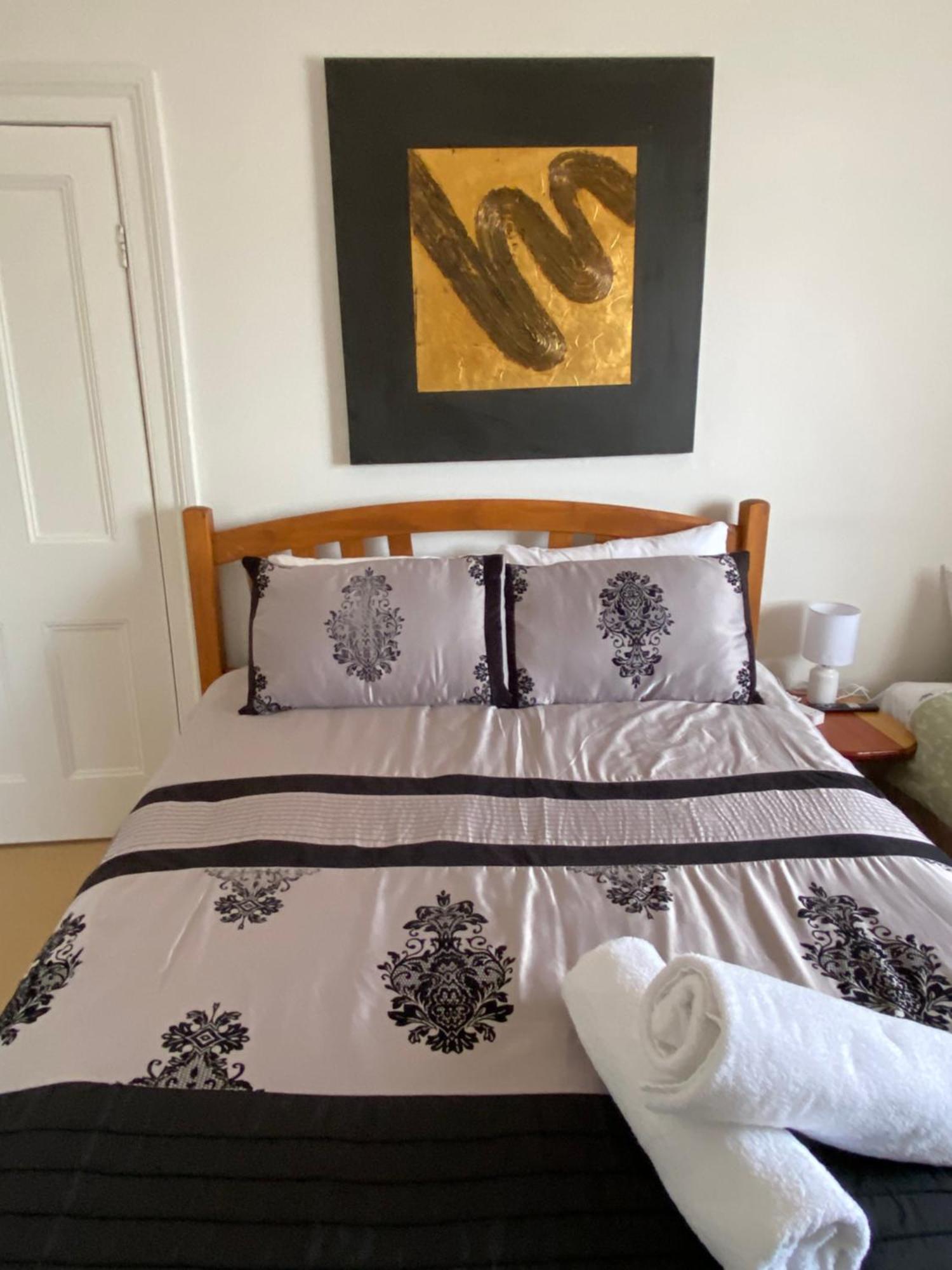 Ellstanmor Guesthouse Кума Екстер'єр фото